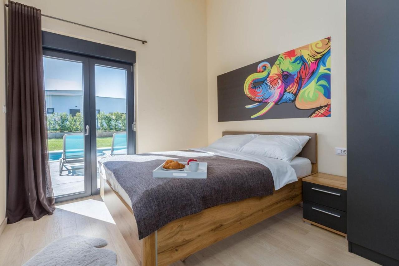 Villa Mariva Žminj Eksteriør billede