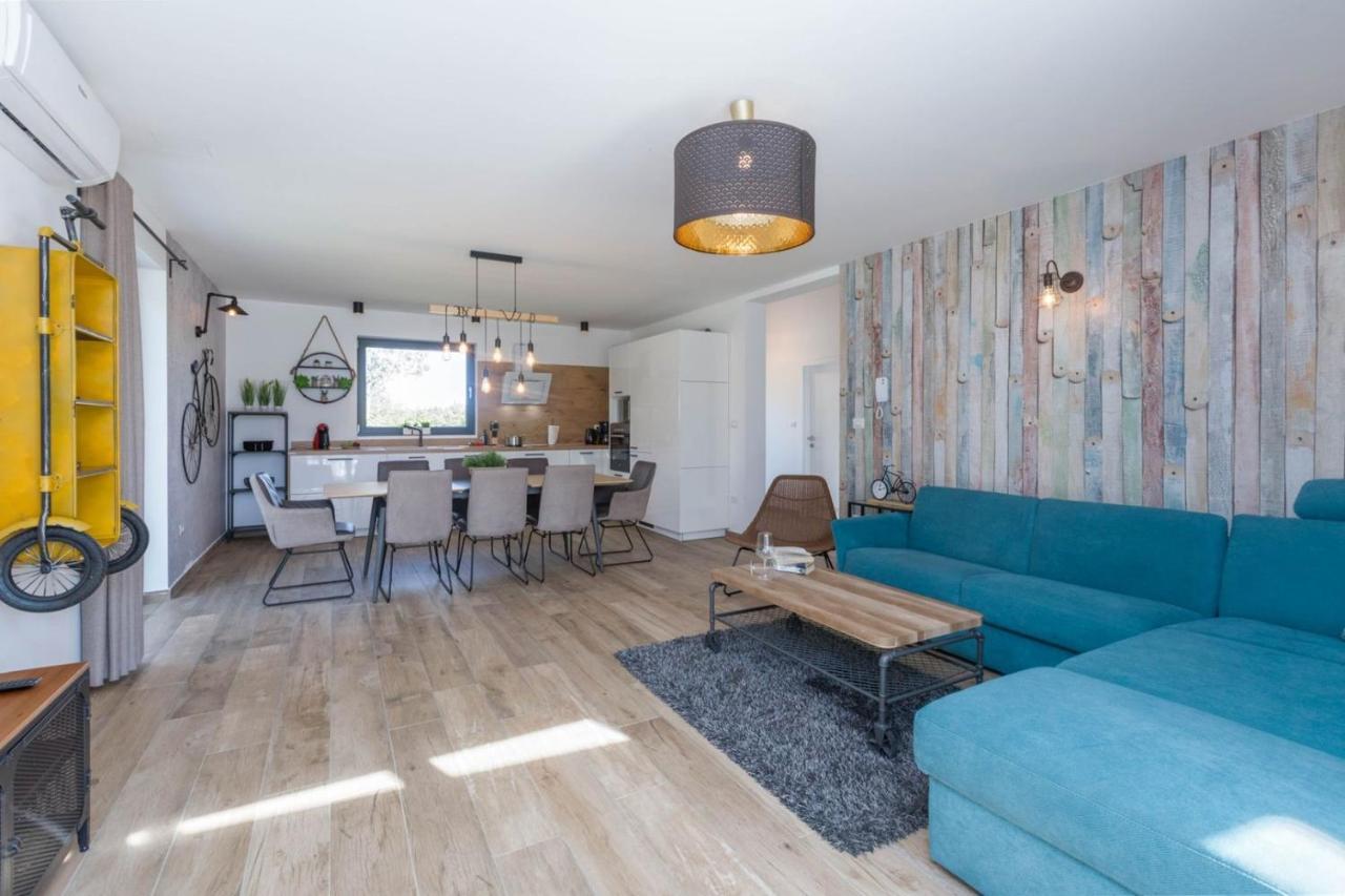 Villa Mariva Žminj Eksteriør billede